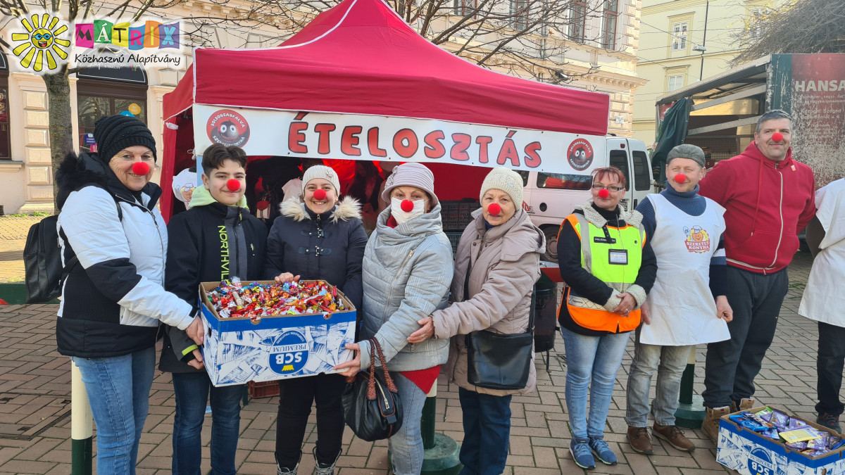 Adó 1%-ból ételosztás kisgyermekek támogatása